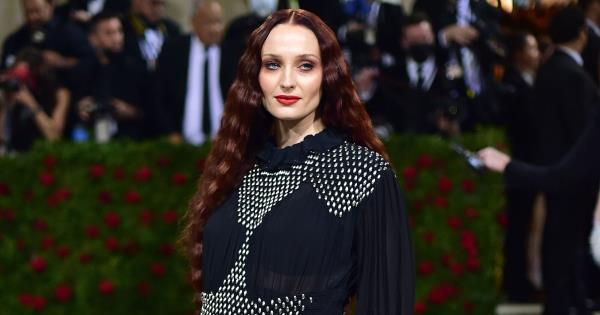 Sophie Turner Shares Unseen Pics From Her Pregnancy With Baby No. 2