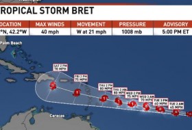 热带低气压增强为热带风暴布雷特，这是本季第三次